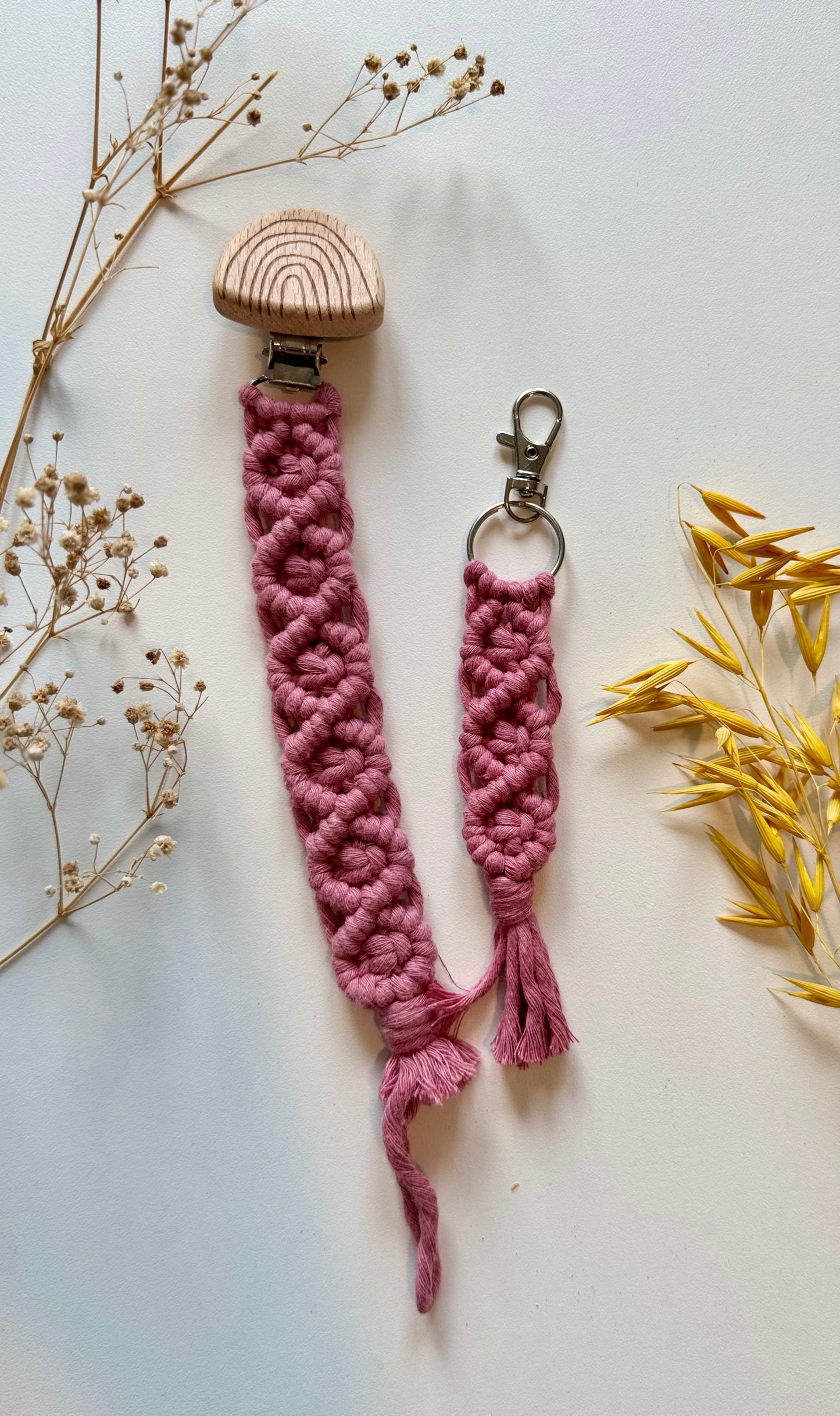 Geschenkset für Mamas – Schnullerkette & Makramee Schlüsselanhänger