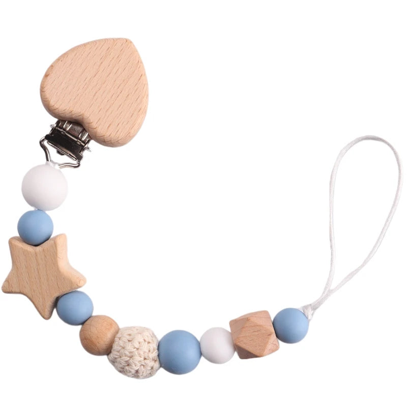 Schnullerkette Holz & Häkelperlen mit Herz-Clip & Stern – Handgemacht & Babyfreundlich
