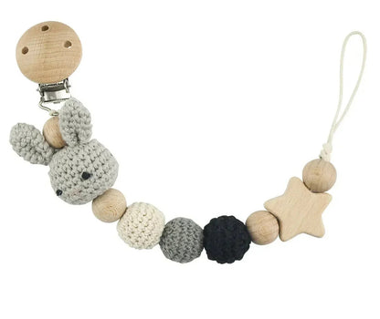 Häkel-Schnullerketten mit süßen Tiermotiven – handgefertigt & natürlich