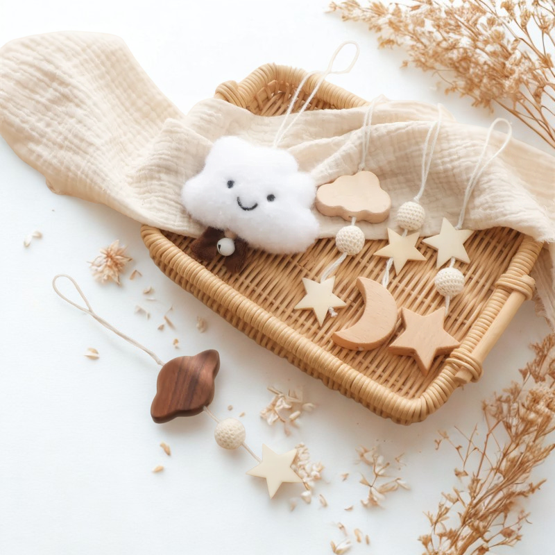 Spielbogenanhänger Sterne, Wolken & Planeten – für kleine Himmelsentdecker